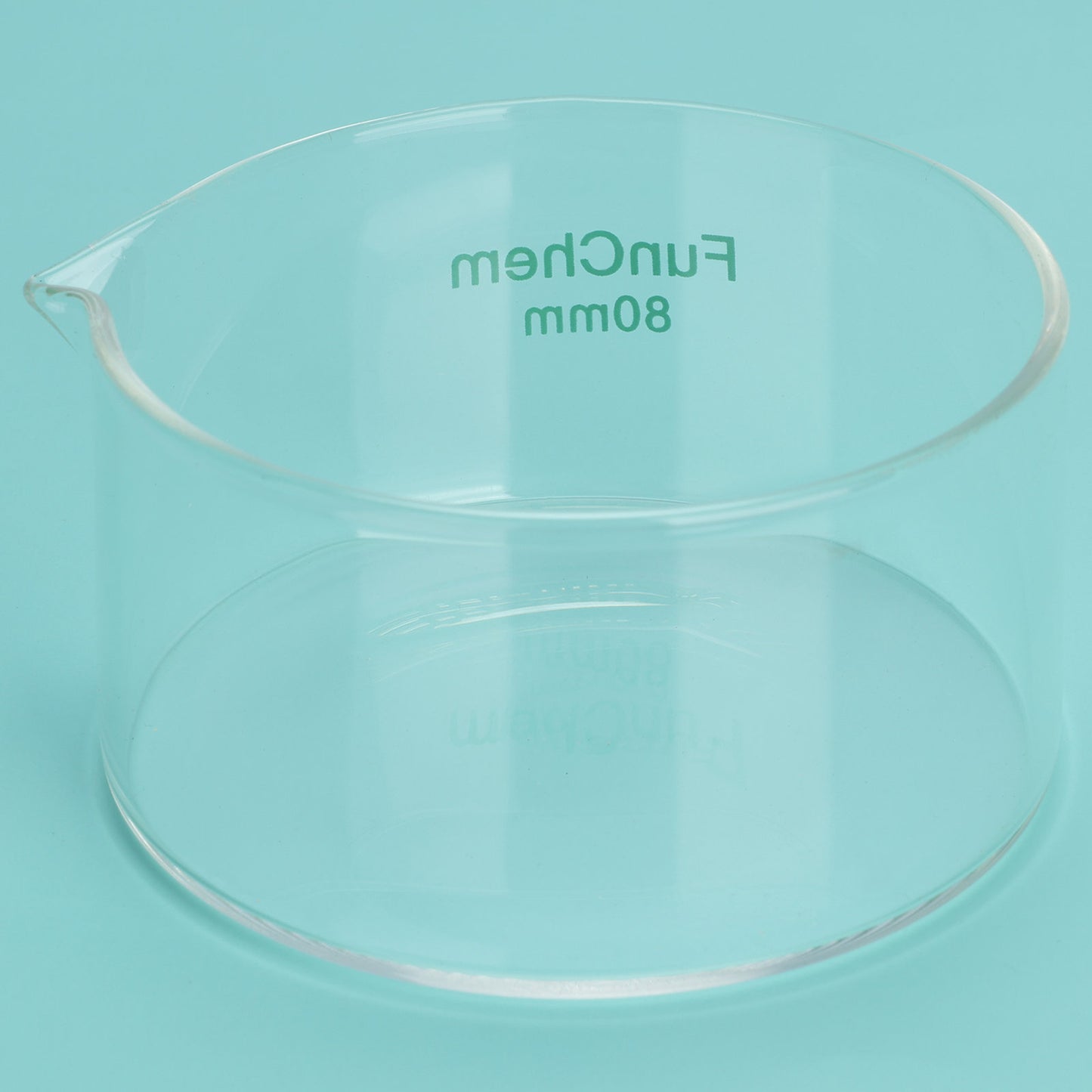 Crystallizing Dish with Spout