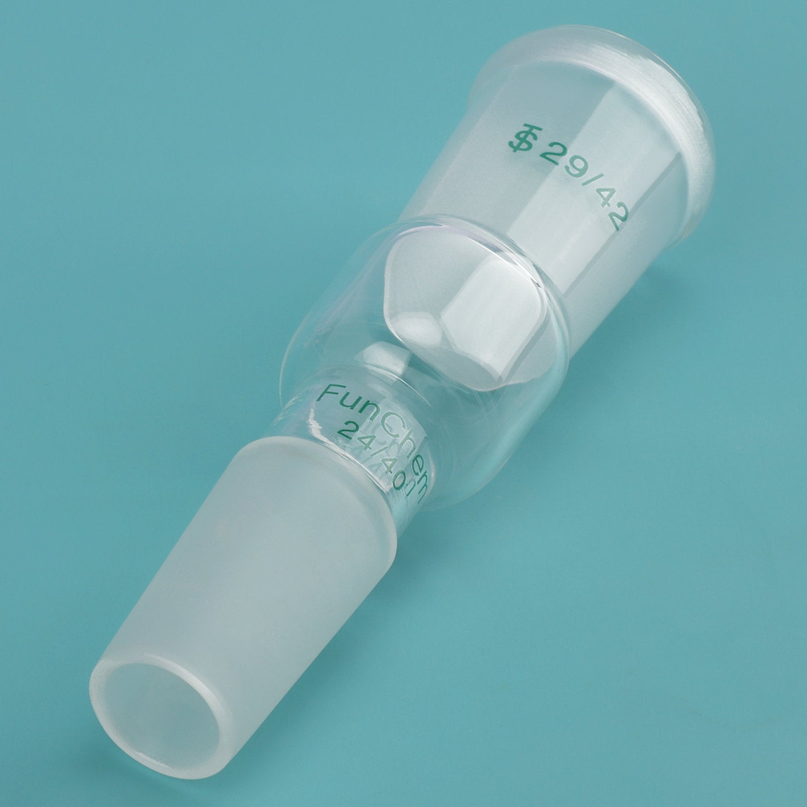 Enlarging Connecting Adapter