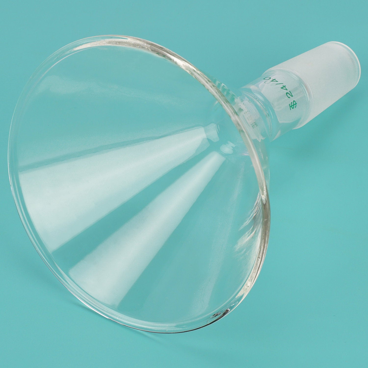 Glass Short Stem Powder Filter Funnel with 24/40 Inner Joint