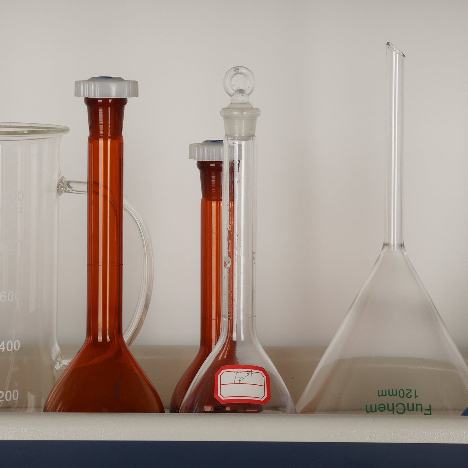 Volumetric Flask with Glass Stopper